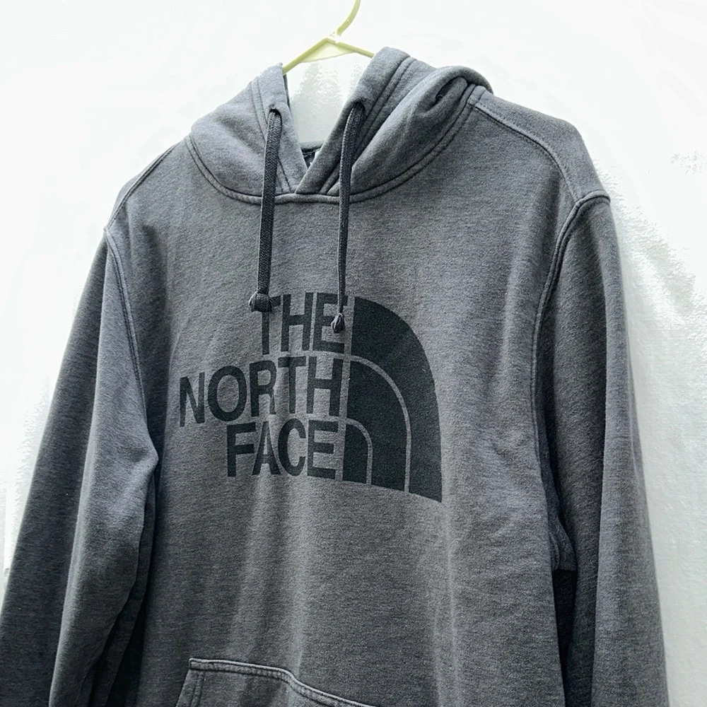 The North Face Men’s Charcoal Hoodie